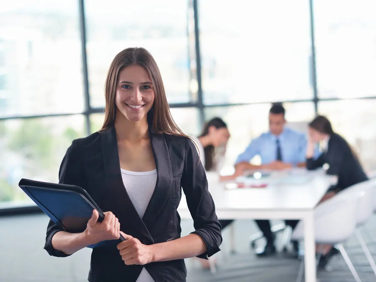 The Professional Executive Assistant